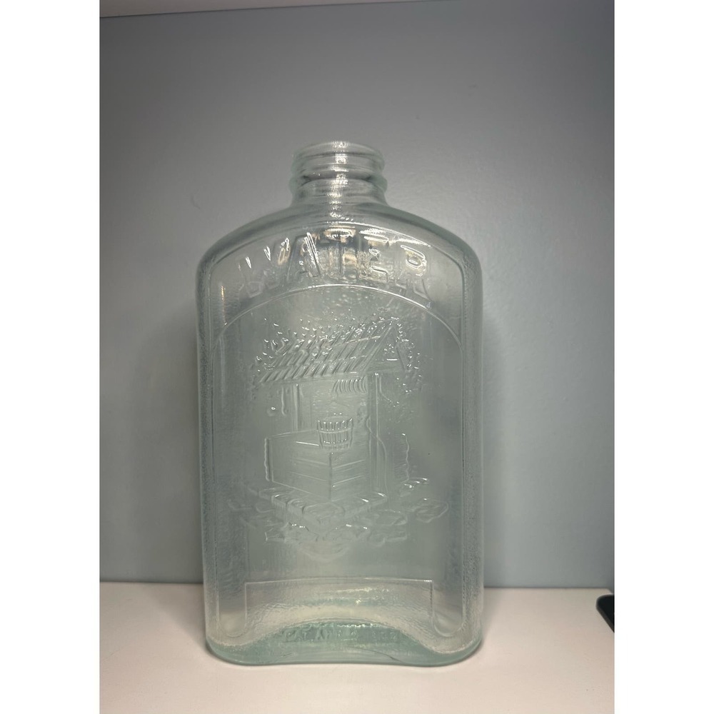 Vintage 1932 Hemingray glass water bottle 1 qt wishing well
